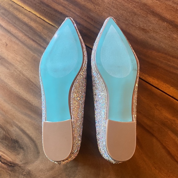 Betsey Johnson Remy flat - Picture 5 of 5